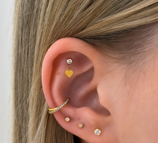 Szív Charmos Köves Titán Talpas Piercing – 6 mm