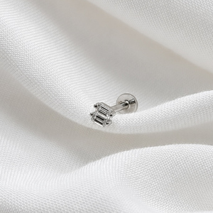 14K sárga arany talpas piercing – dupla cirkónia kővel