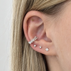 Baguette cirkónia conch piercing – S925 ezüst ékszer