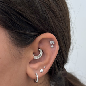 S925 Ezüst Migrén/Daith Piercing – Dupla Soros Cirkónia Kövekkel