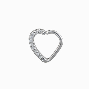 K124 szív alakú piercing fehér kővel