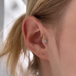 Ezüstből készült talpas piercing ET5