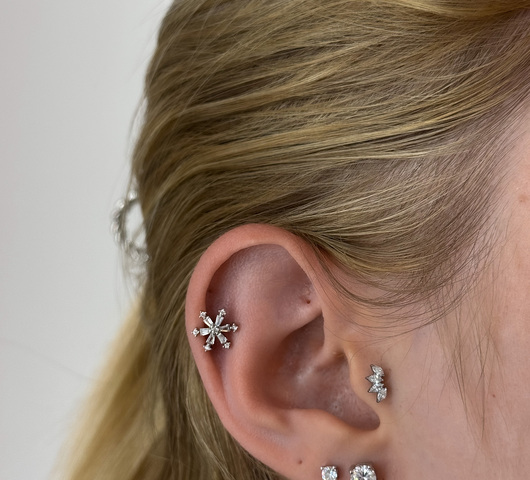 Ezüstből készült piercing