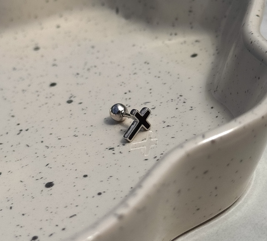 Ezüstből készült piercing