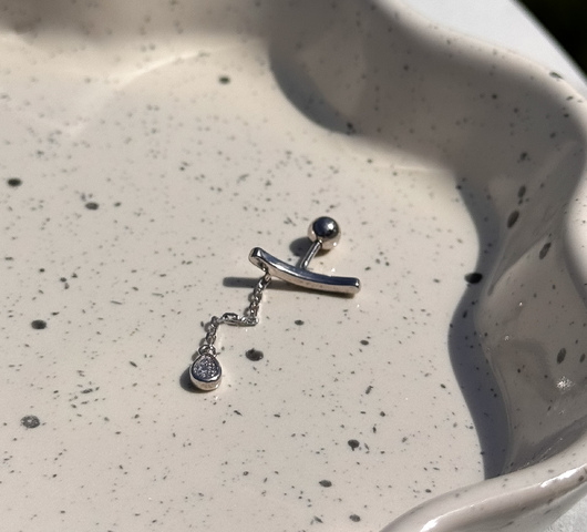 Ezüstből készült piercing