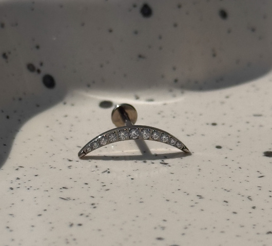 Titán Talpas Piercing