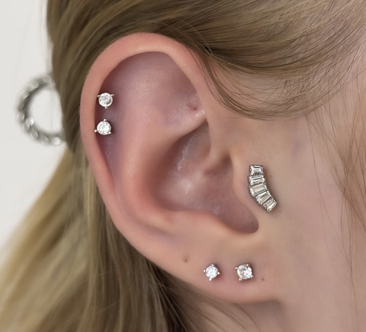 Titán Talpas Piercing