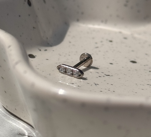 Titán Talpas Piercing