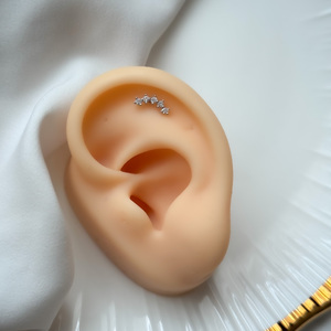 Íves cirkónia fülpiercing – S925 ezüst