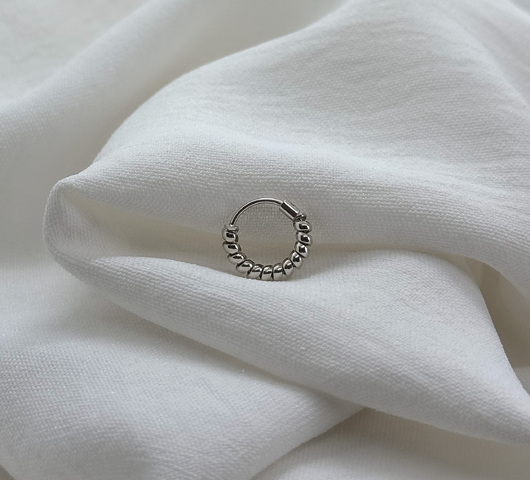 Ezüst karika piercing