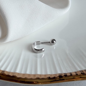 Ezüstből készült piercing