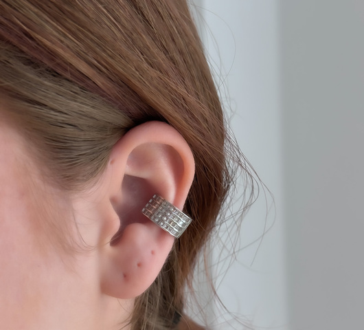 Ezüst conch piercing