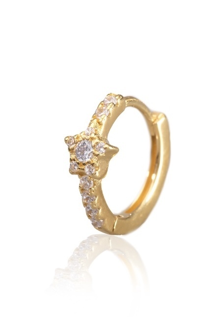 Virágmintás S925 ezüst piercing valódi arany bevonattal Conch/Helix/Fülbevaló