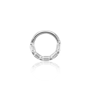 14K fehér arany karika piercing – baguette csiszolású cirkónia kövekkel